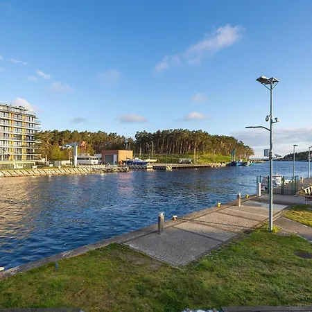 Daire Lighthouse Close To The Marina By Renters Mrzeżyno