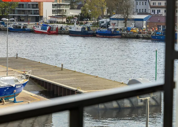Lighthouse Close To The Marina By Renters * Mrzeżyno